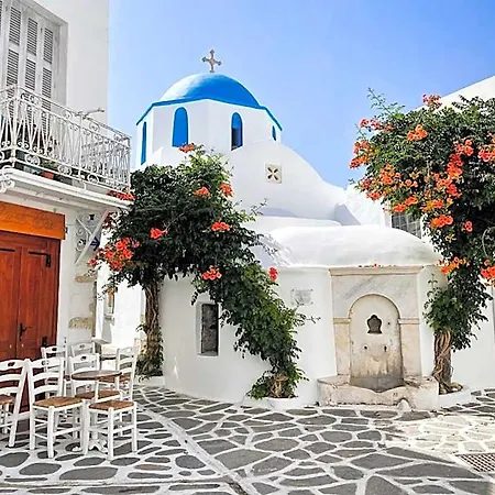 Villa Naxos Cental Double Semi Basement Private Balcony 200m From *